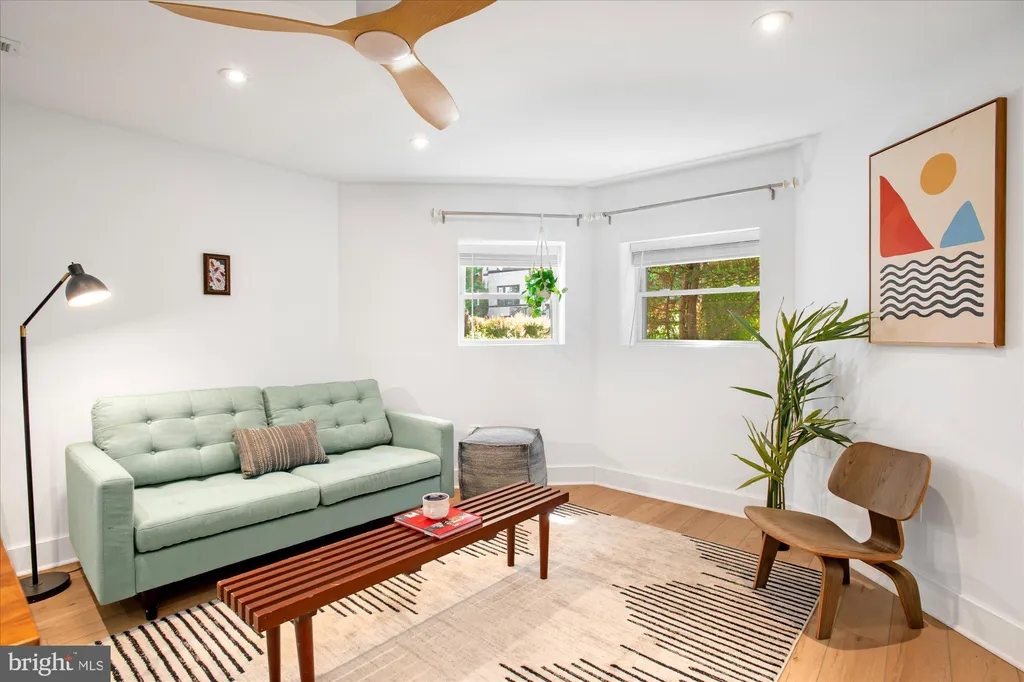 Additional image 10 of 3504 13th Street NW Unit 2, Washington, DC 20010