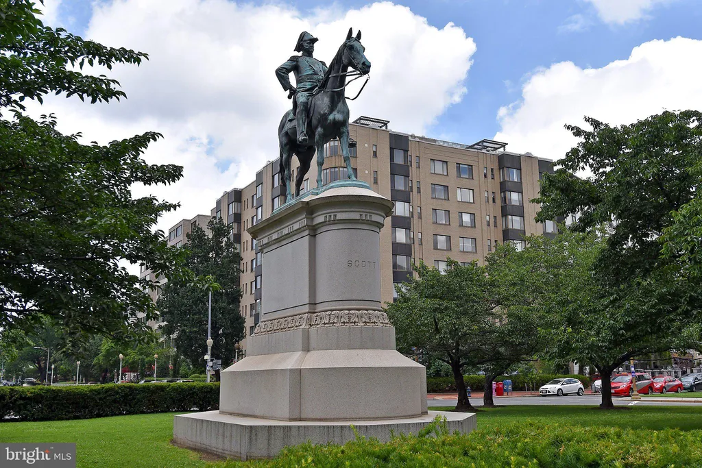1 Scott Circle NW Unit 116, Washington, DC 20036