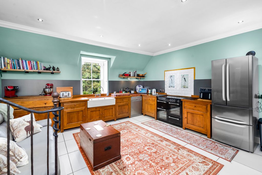 Additional image 5 of 2 bed flat for saleFlat 6, Finavon Castle, Finavon, Forfar DD8