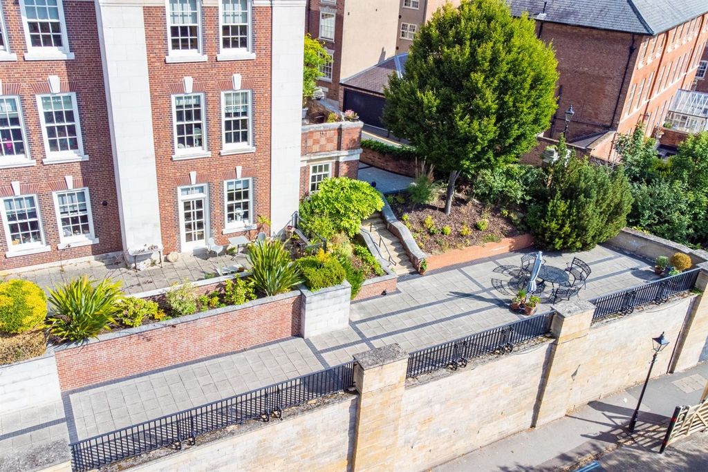 Additional image 14 of 2 bed flat for saleStandard Hill, Nottingham NG1