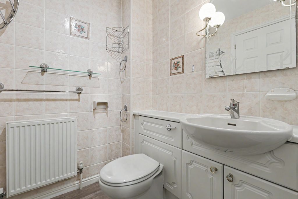Additional image 22 of 2 bed flat for saleBeechwood Gardens, Stirling FK8