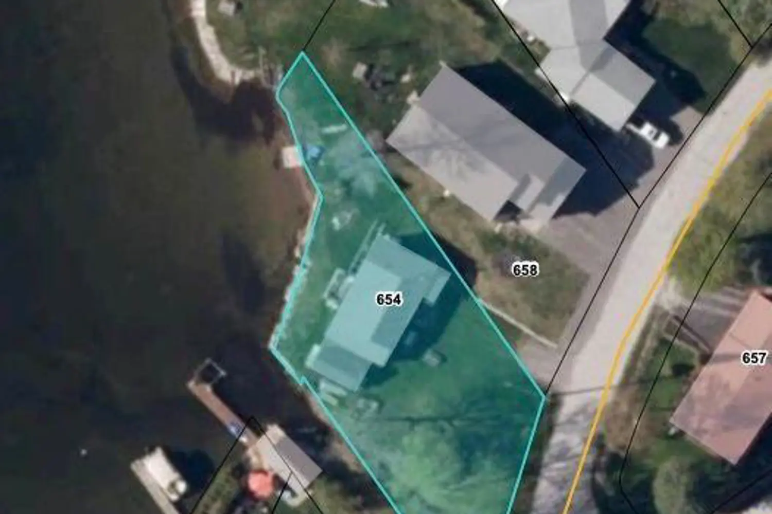 Additional image 6 of 654 Hatton Avenue