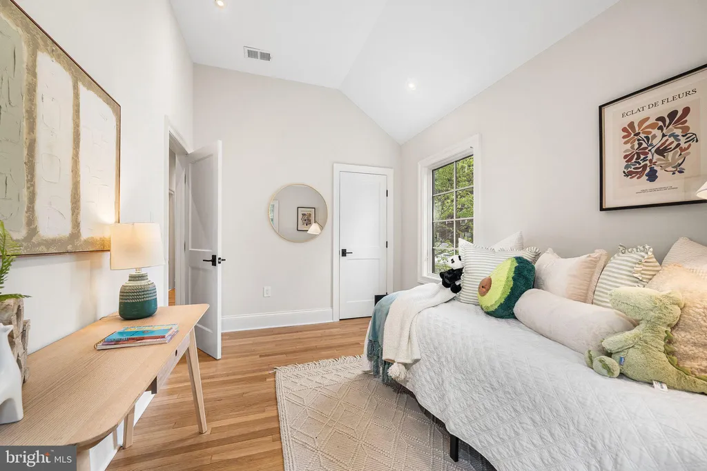 Additional image 68 of 3822 Van Ness Street NW, Washington, DC 20016