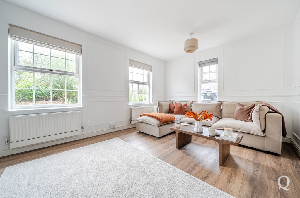 Additional image 2 of 3 bed detached house for saleAdisham Green, Kemsley, Sittingbourne, Kent ME10
