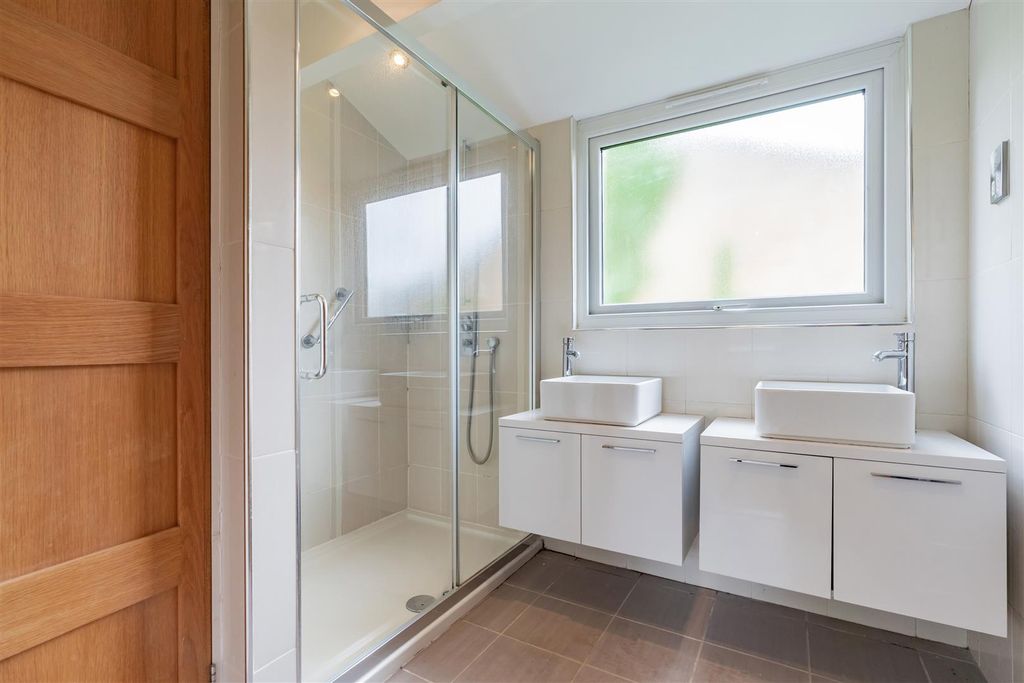 Additional image 11 of 2 bed semi-detached bungalow for saleKnights Croft, New Ash Green DA3