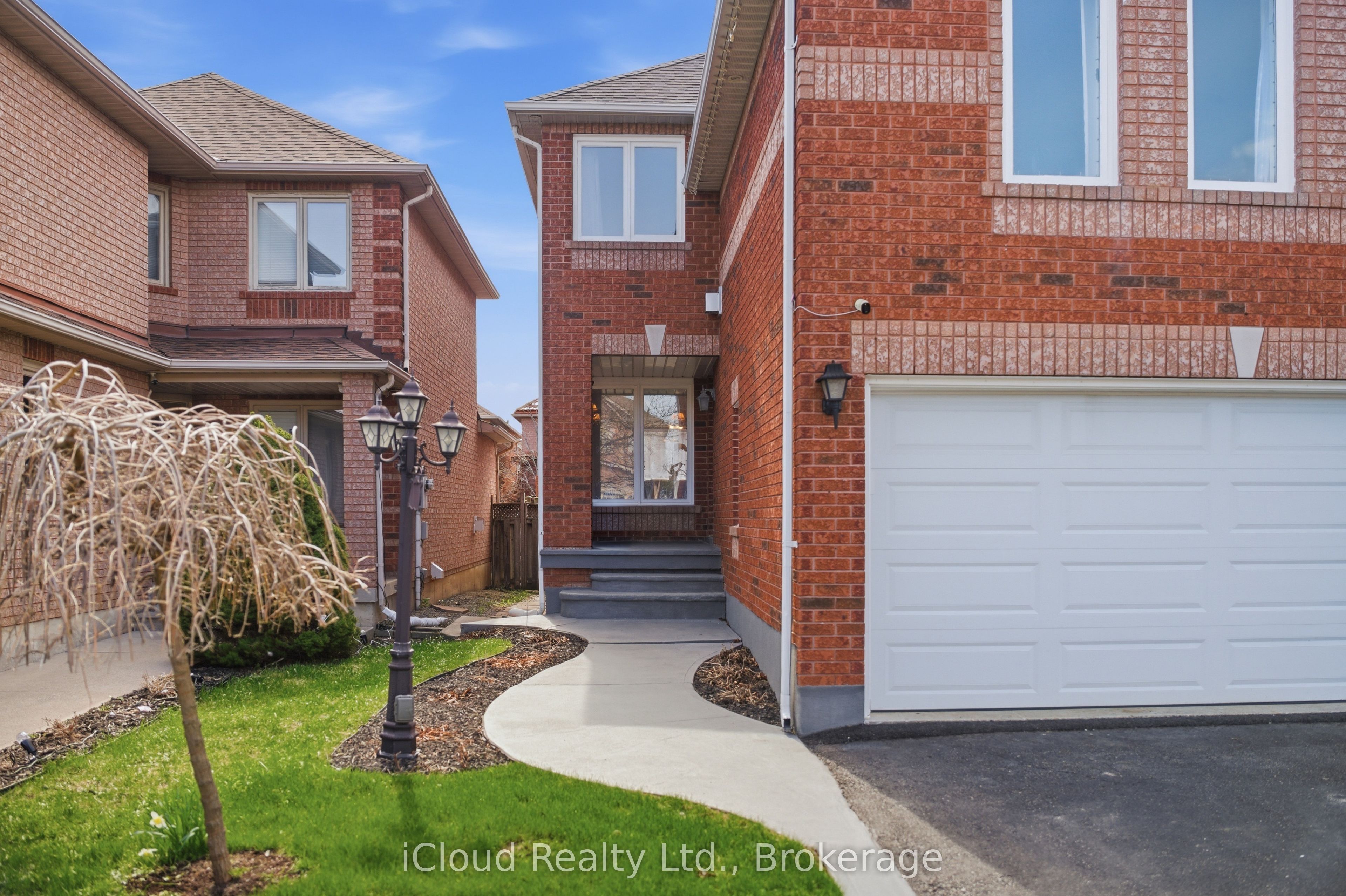 Additional image 3 of 7389 Sandhurst Drive, Mississauga, ON, L5N 7G6