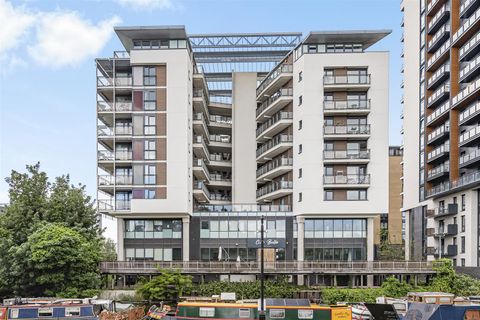 Palmers Road, London E2