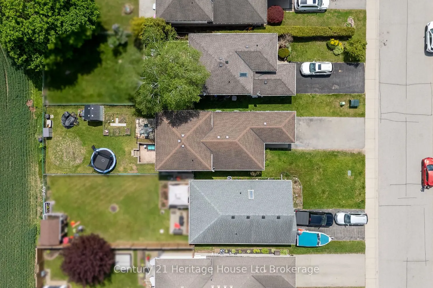 Additional image 5 of 7 Kara Lane