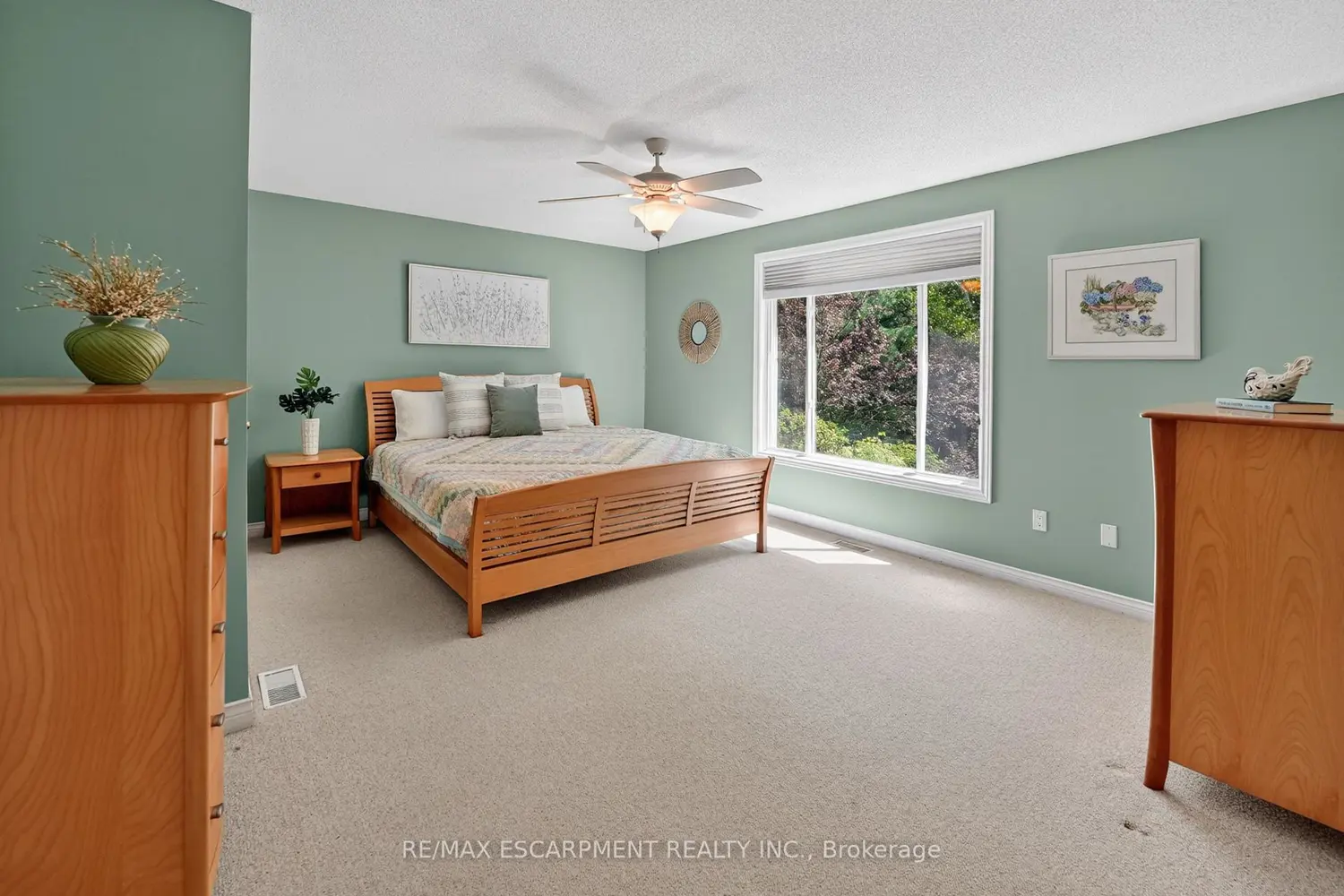 Additional image 9 of 144 Dorchester Drive