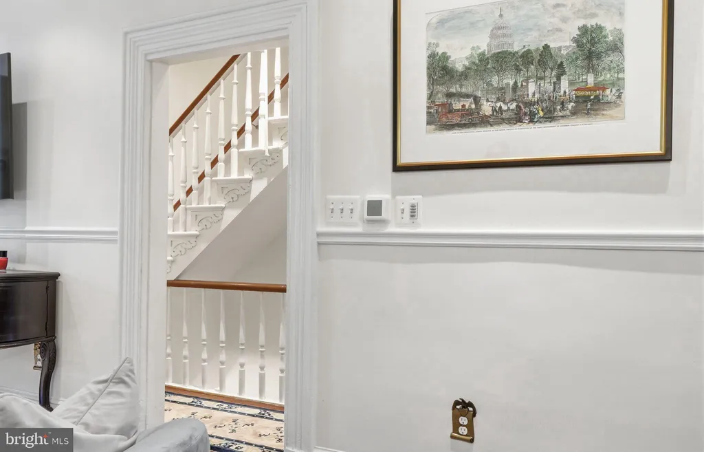 Additional image 13 of 319 C Street SE, Washington, DC 20003
