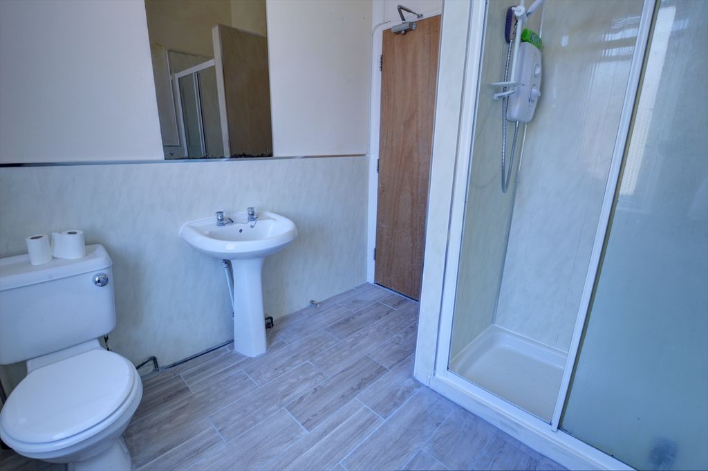 Additional image 4 of 5 bed flat for saleGlenthorn Road, Jesmond, Newcastle Upon Tyne NE2
