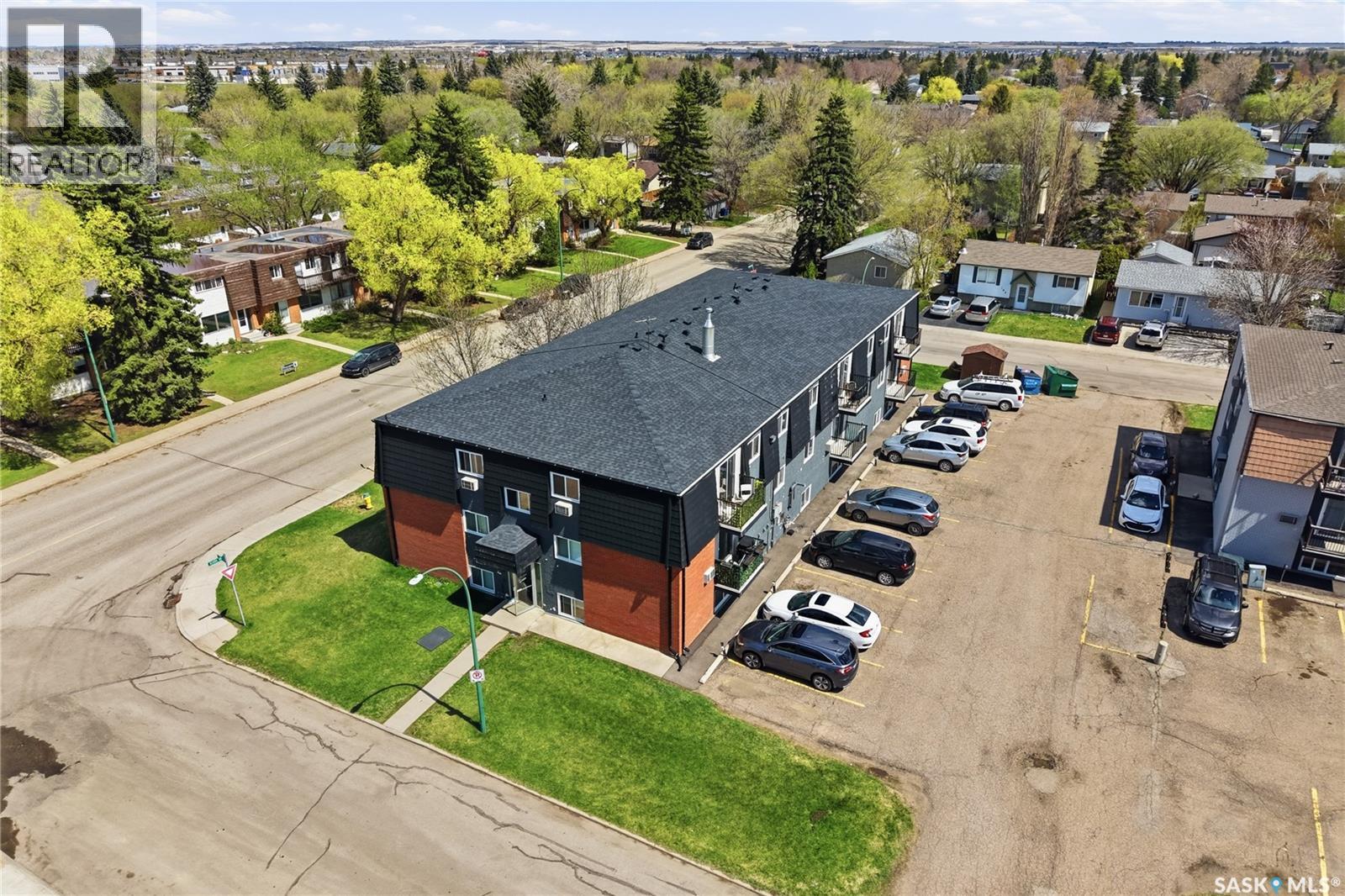 3 115 Acadia DRIVE