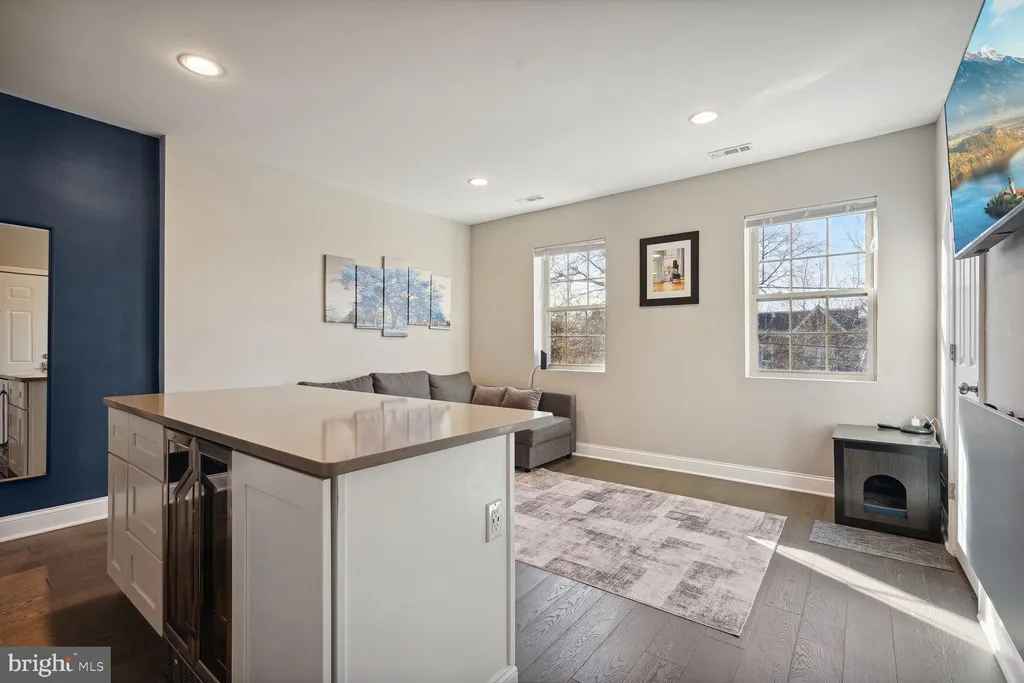 Additional image 5 of 4809 3rd Street NW Unit 4, Washington, DC 20011