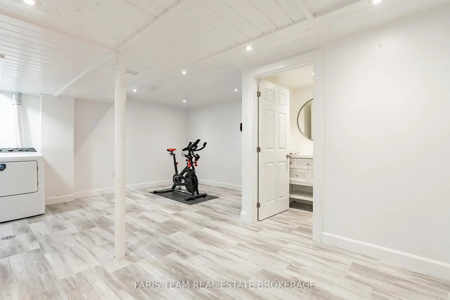Additional image 13 of 165 Kozlov Street 64