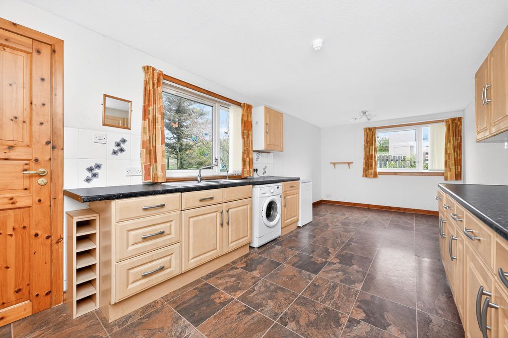 Additional image 6 of 3 bed bungalow for sale9 Roebrek, Brae, Shetland ZE2