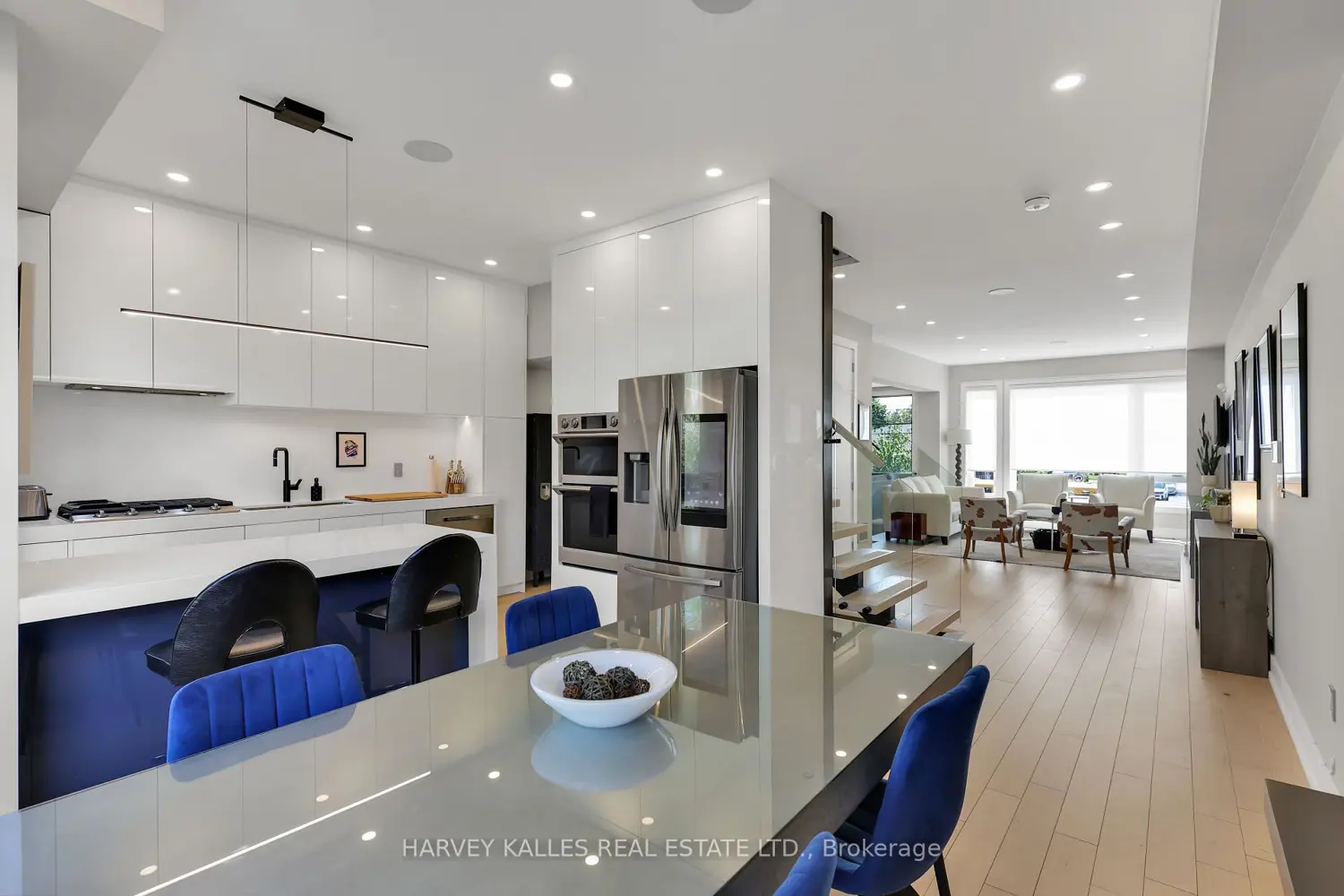 35 Wilmington Avenue photo 3
