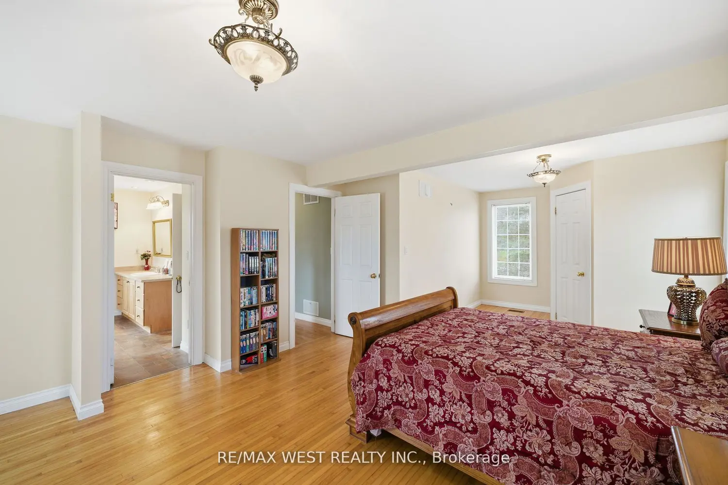 Additional image 10 of 4 Coryell Street