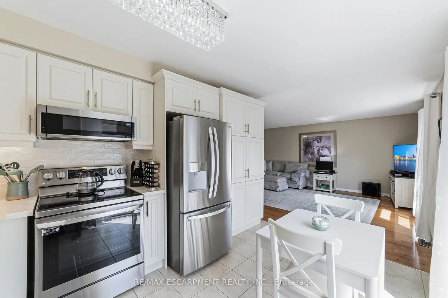 Additional image 13 of 24 Kenyon Crescent 6