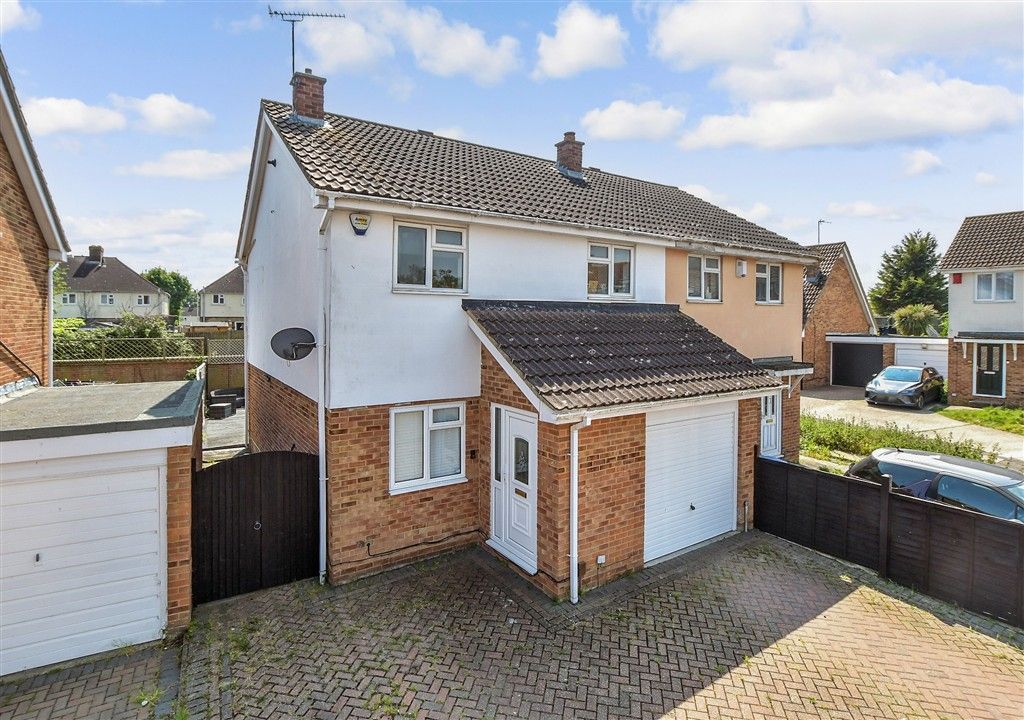 Additional image 2 of 3 bed semi-detached house for saleVolante Drive, Sittingbourne, Kent ME10
