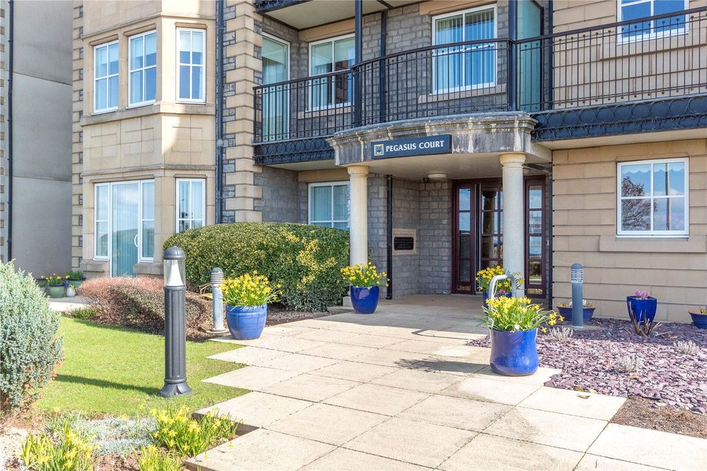 Additional image 19 of 2 bed flat for saleBeach Road, Weston-Super-Mare, Somerset BS23