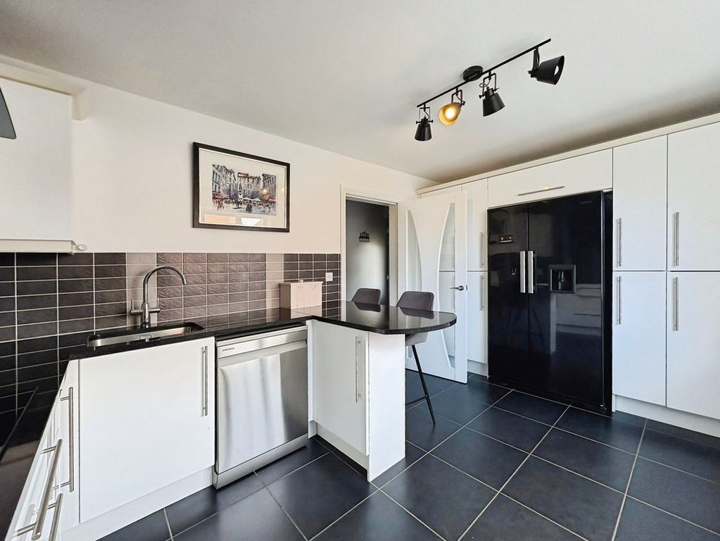 Additional image 3 of 4 bed semi-detached house for saleHeathfield, Newcastle Upon Tyne NE27