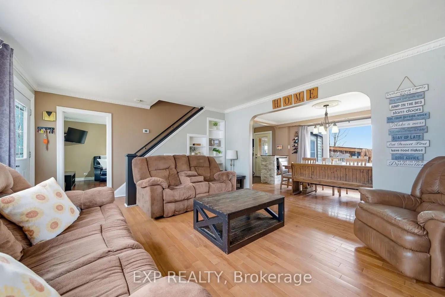 Additional image 2 of 10 Valleyview Crescent