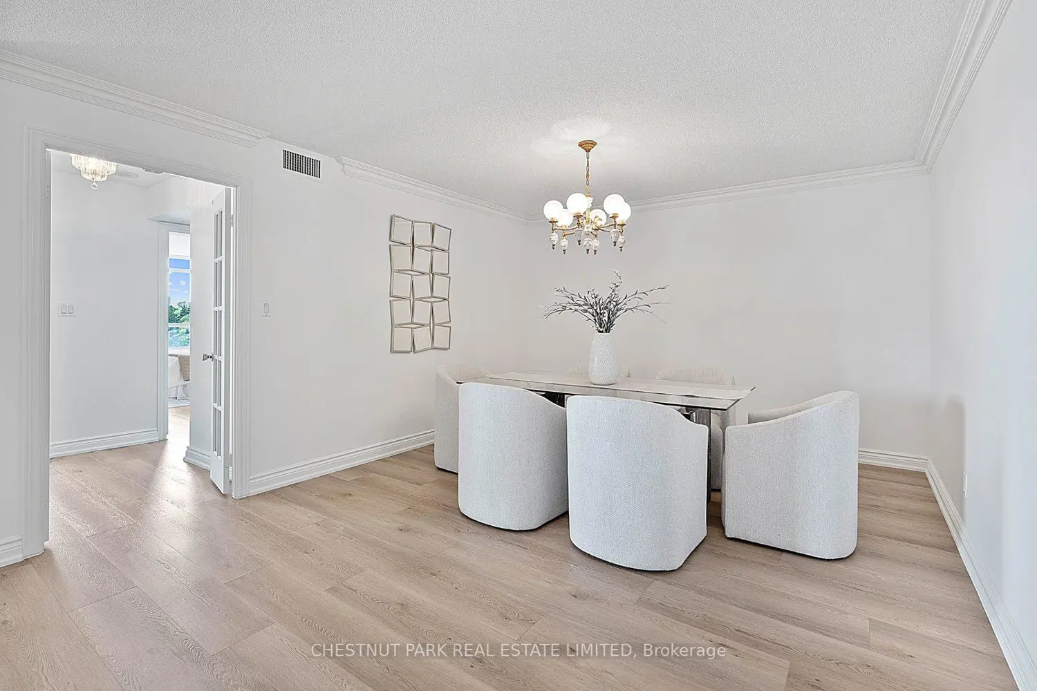3181 Bayview Avenue 709 photo 3