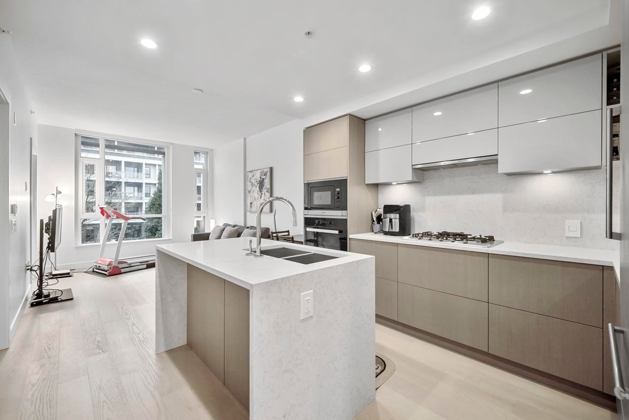 Additional image 2 of 303-469 King Edward Avenue W, Vancouver, BC, V5Y 2J3