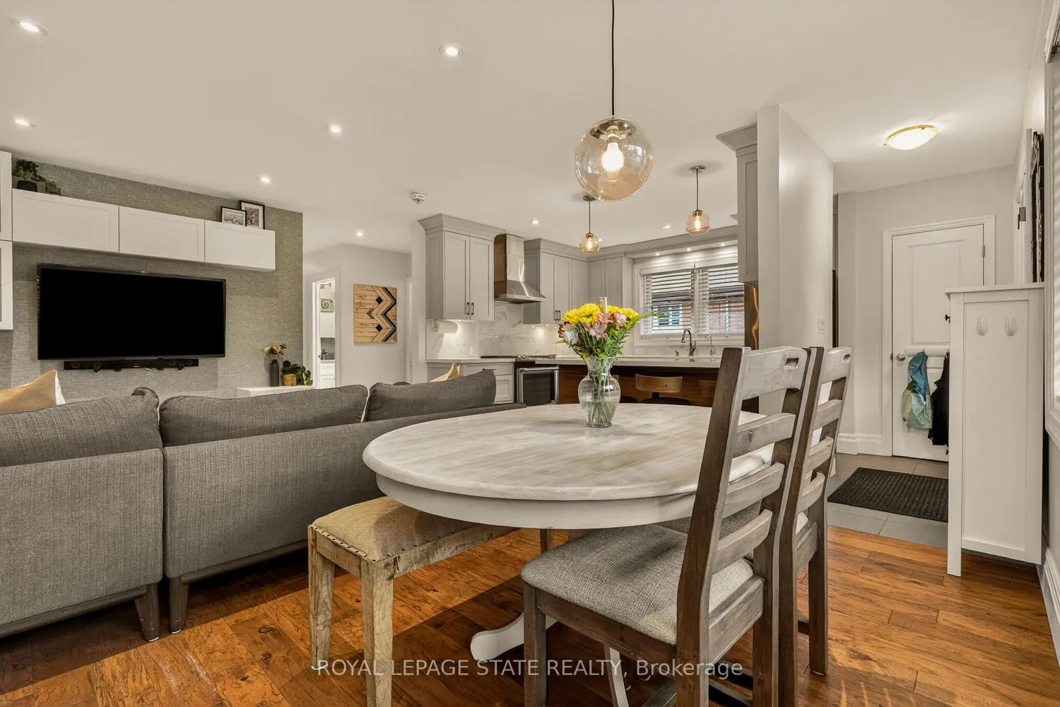 Additional image 5 of 1396 Niels Avenue