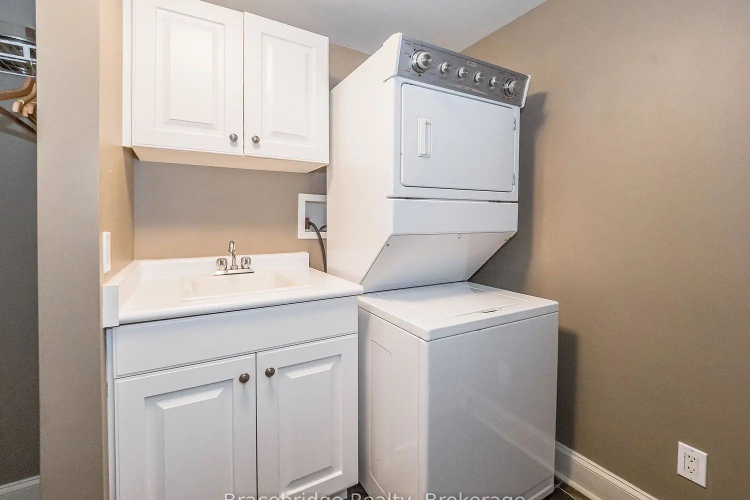 Additional image 10 of 3876 Muskoka Rd 118 Highway Sandfield 8 W4