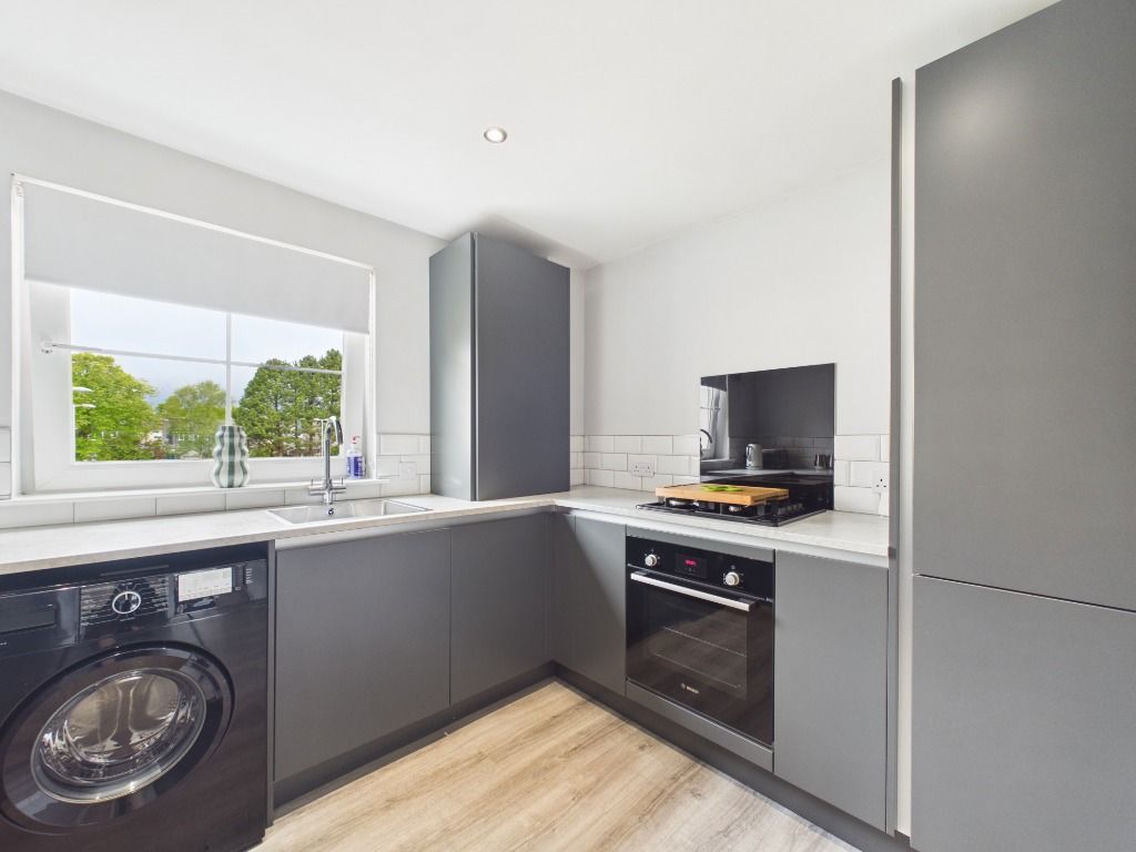 Additional image 16 of 2 bed flat for salePark Holme Court, Hamilton, South Lanarkshire ML3