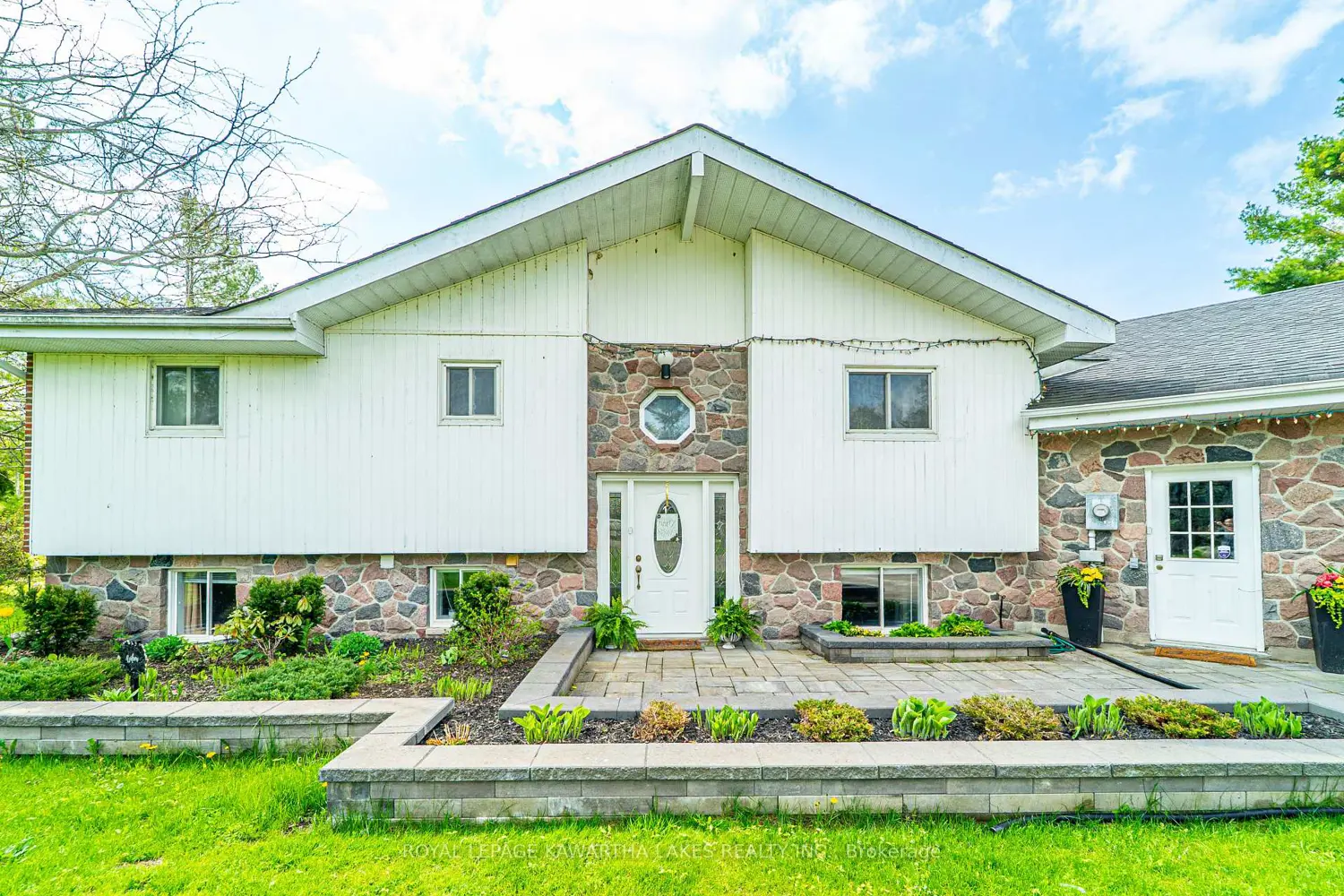 1032 Zion Road