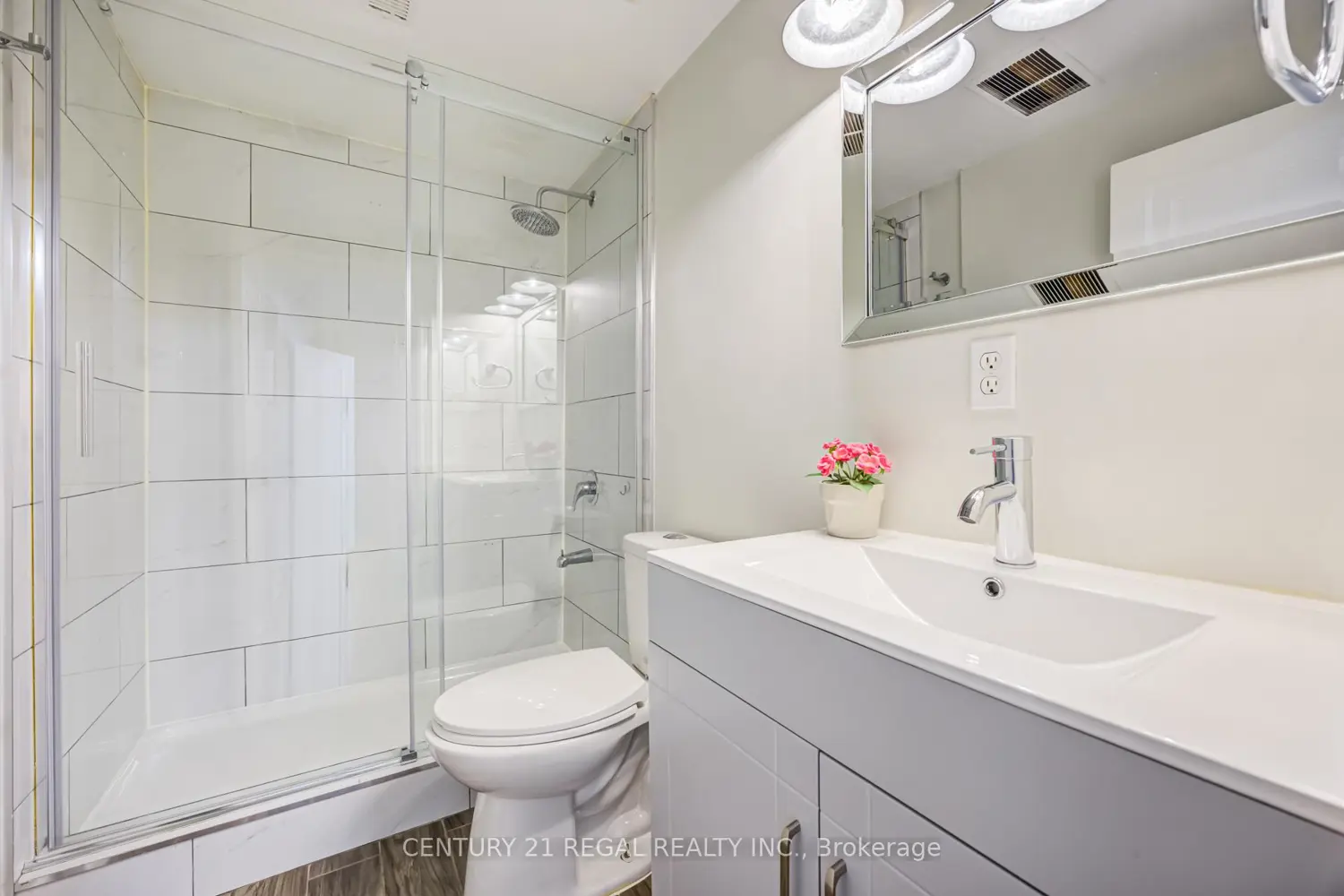38 Mattice Road photo 5