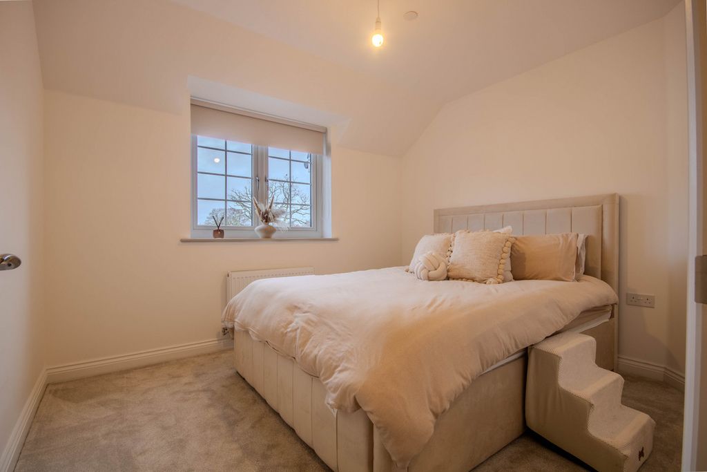 Additional image 7 of 1 bed flat for saleChartist Rise, Blackwood NP12