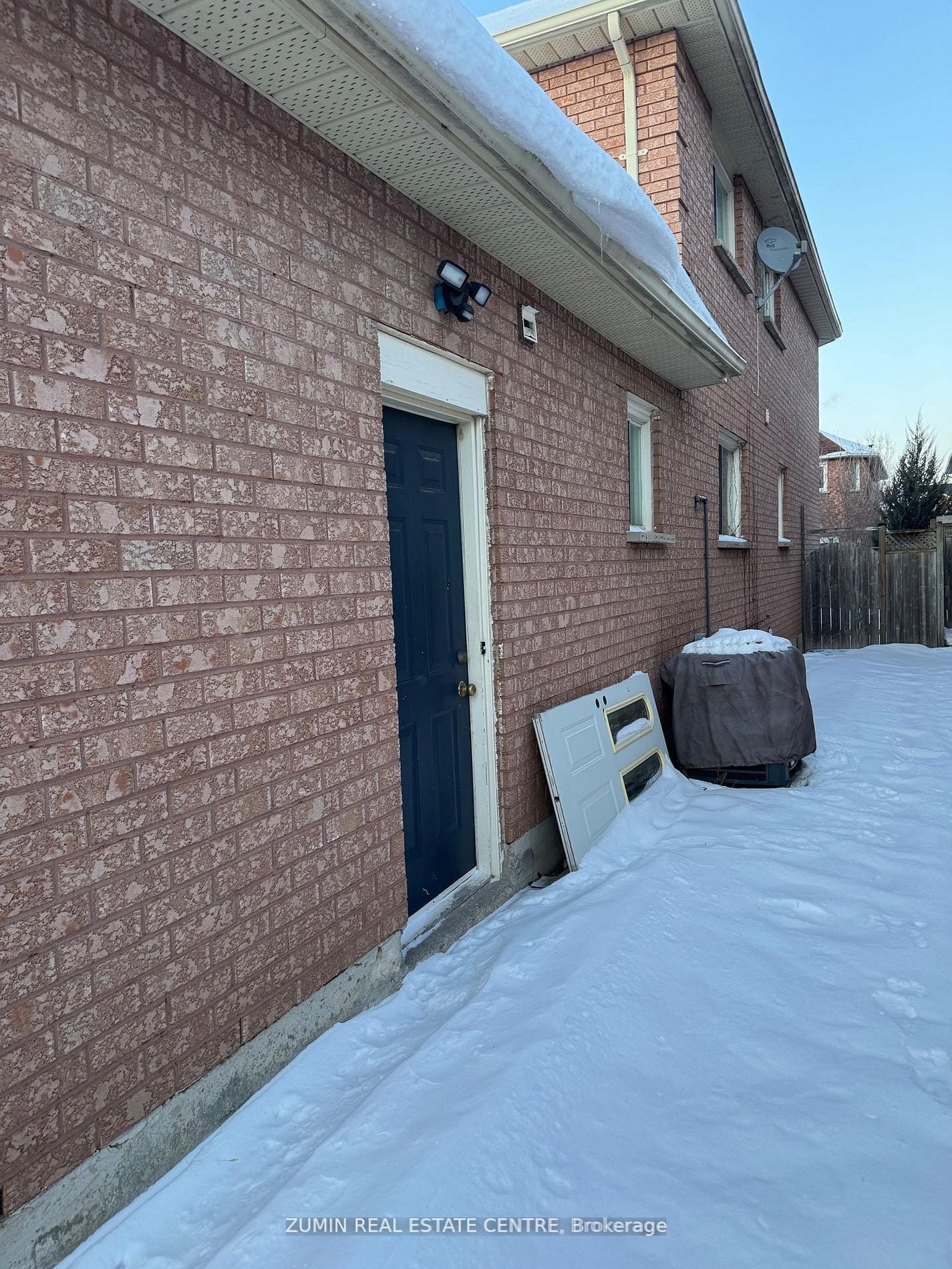Additional image 2 of 7355 Aldergrove Court, Mississauga, ON, L5N 6P1