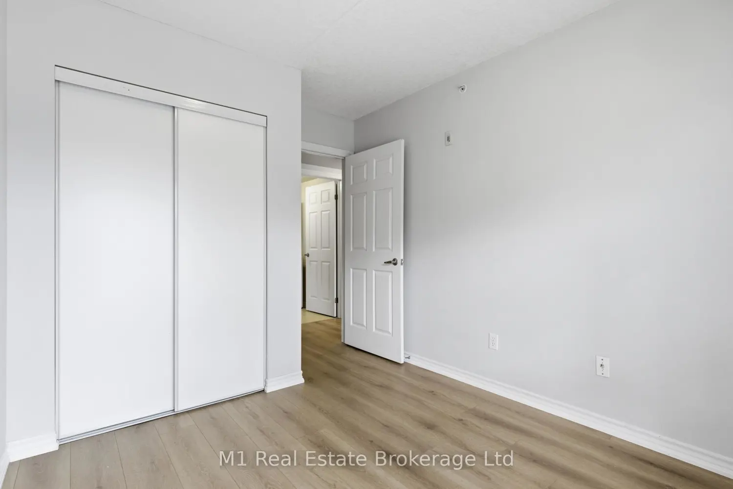 45 Goodwin Drive 311 photo 5