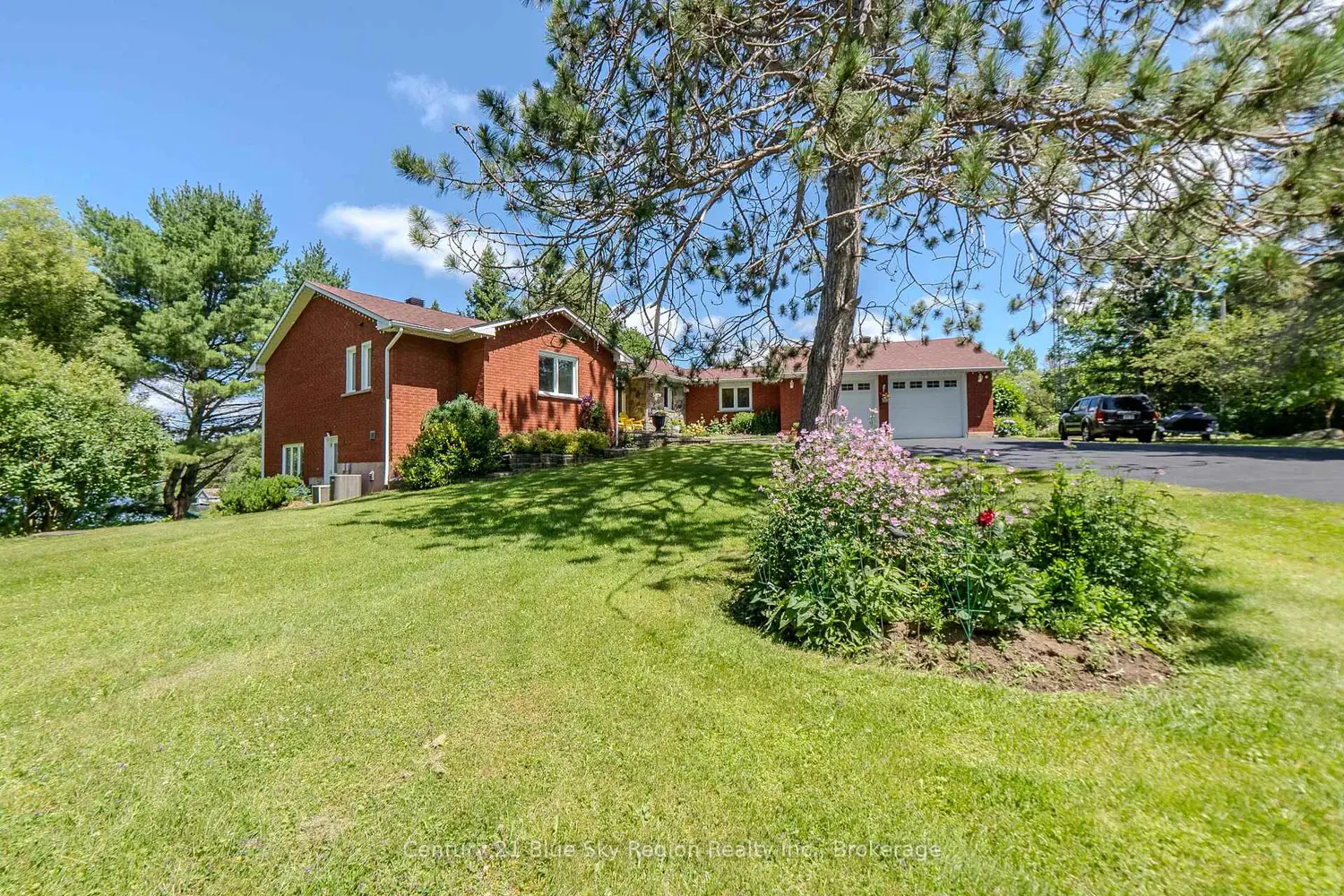 Additional image 10 of 353 Macpherson Drive