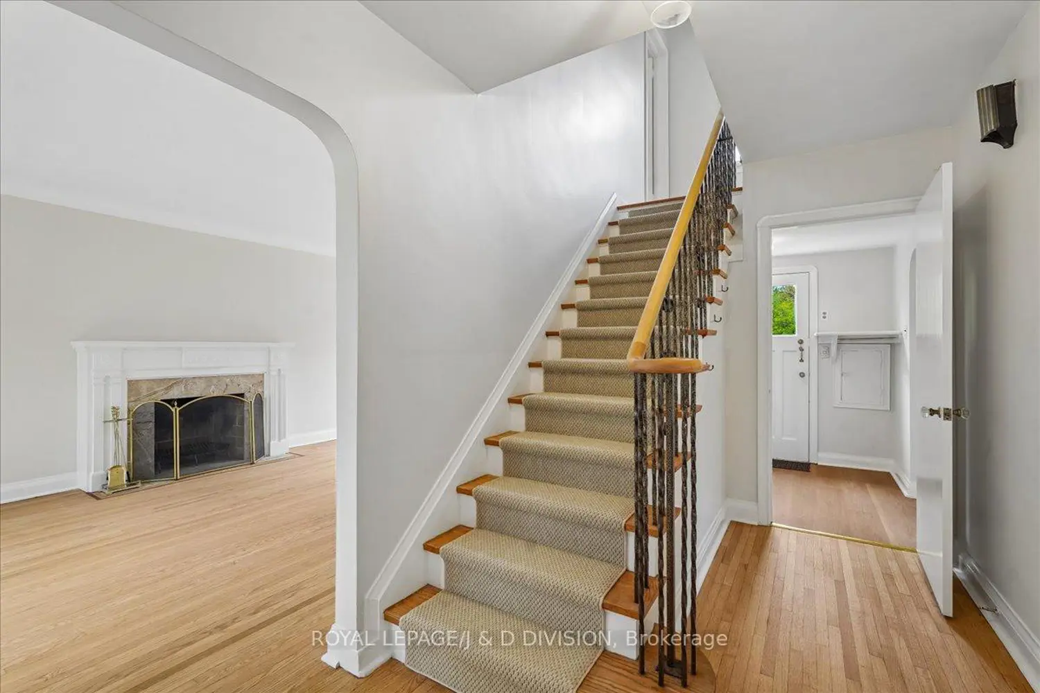 310 Glencairn Avenue photo 3