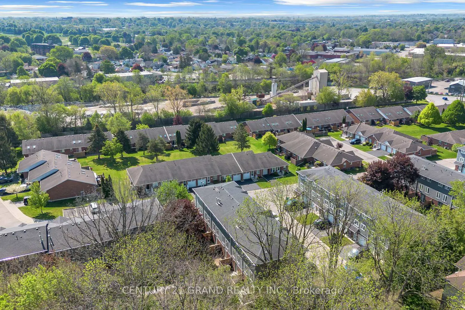 Additional image 18 of 52 Harris Avenue D