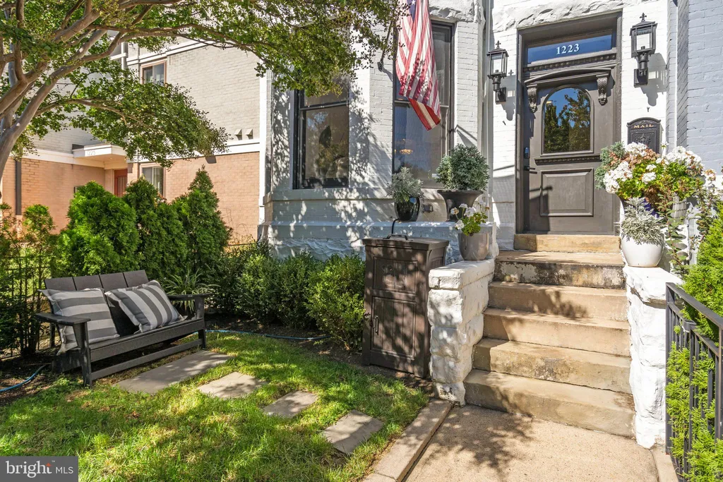 Additional image 5 of 1223 Fairmont Street NW, Washington, DC 20009