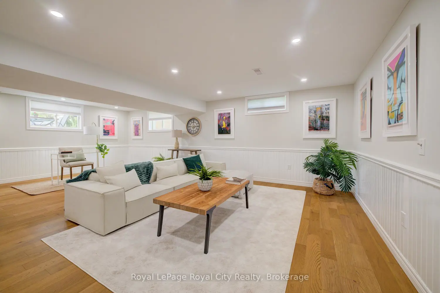 Additional image 7 of 15 Joann Crescent
