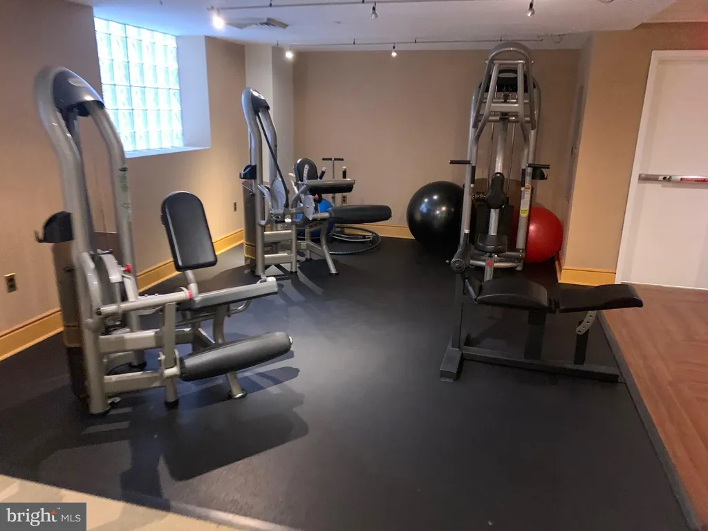 Additional image 37 of 631 D Street NW Unit 534, Washington, DC 20004