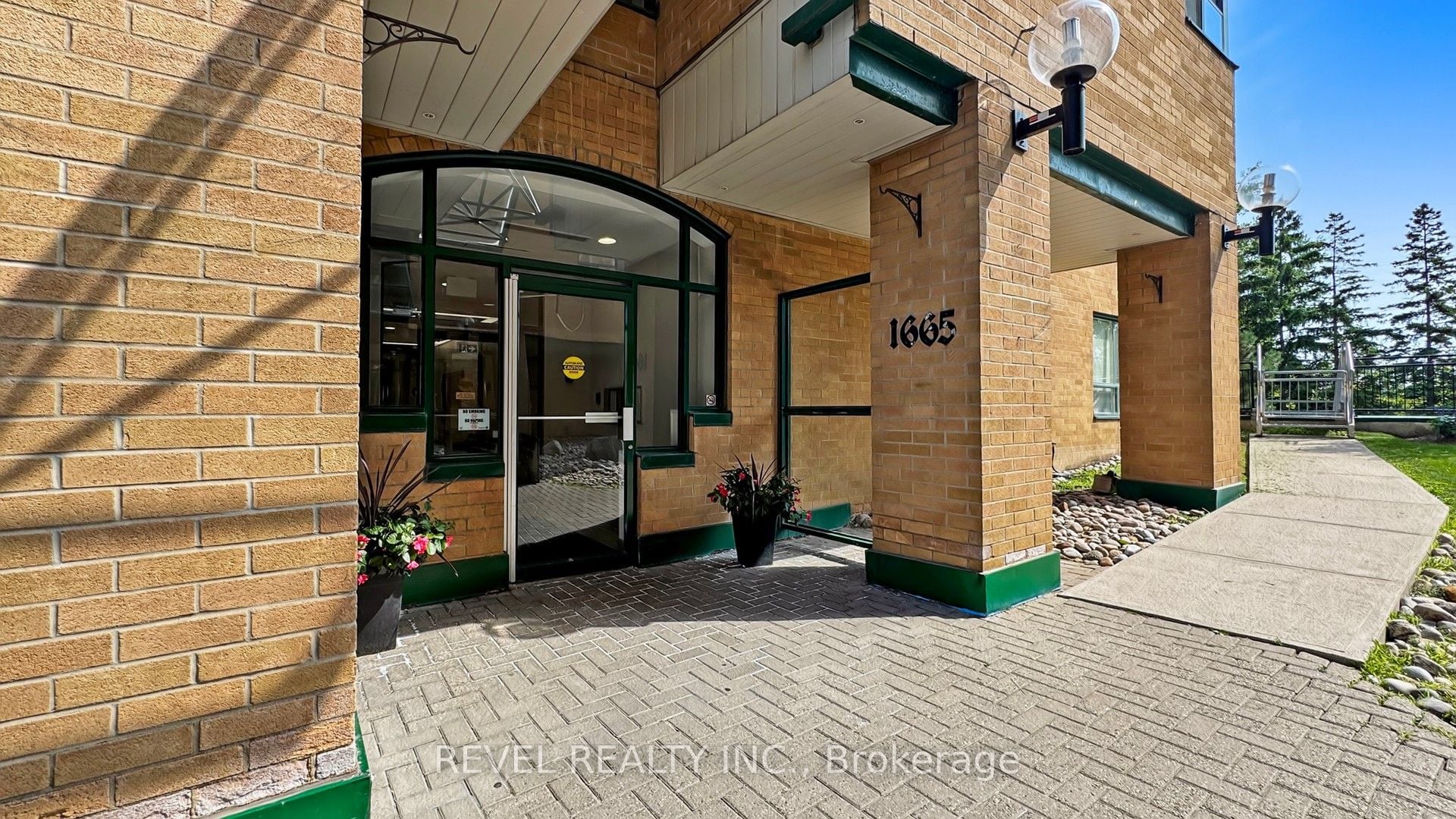 Additional image 2 of 212-1655 Pickering Parkway, Pickering, ON, L1V 6L3
