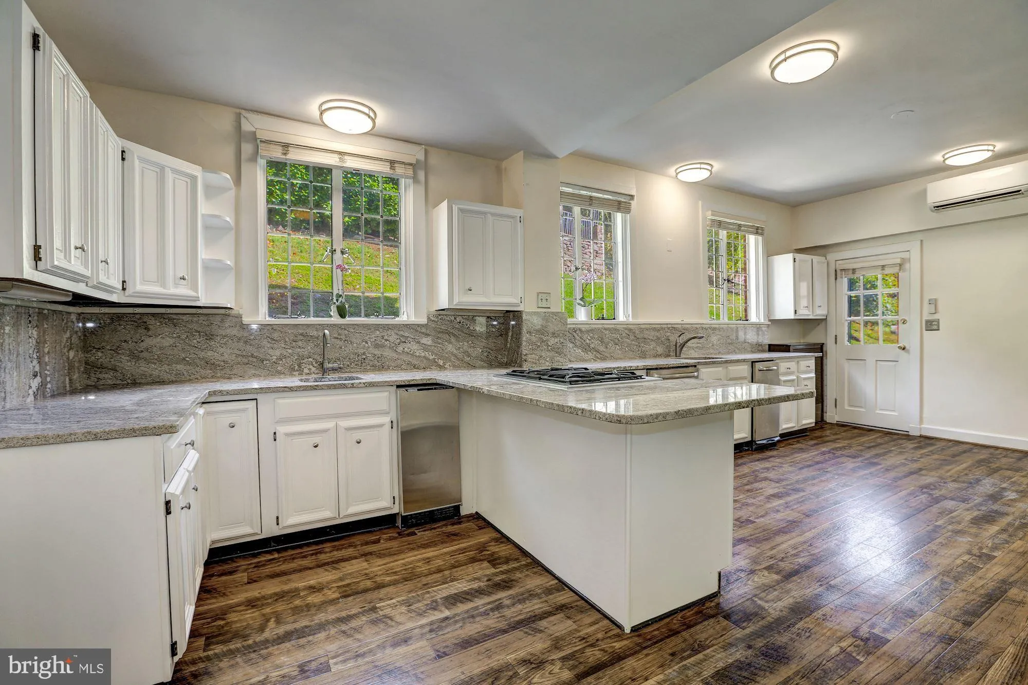 Additional image 25 of 2701 32nd Street NW, Washington, DC 20008
