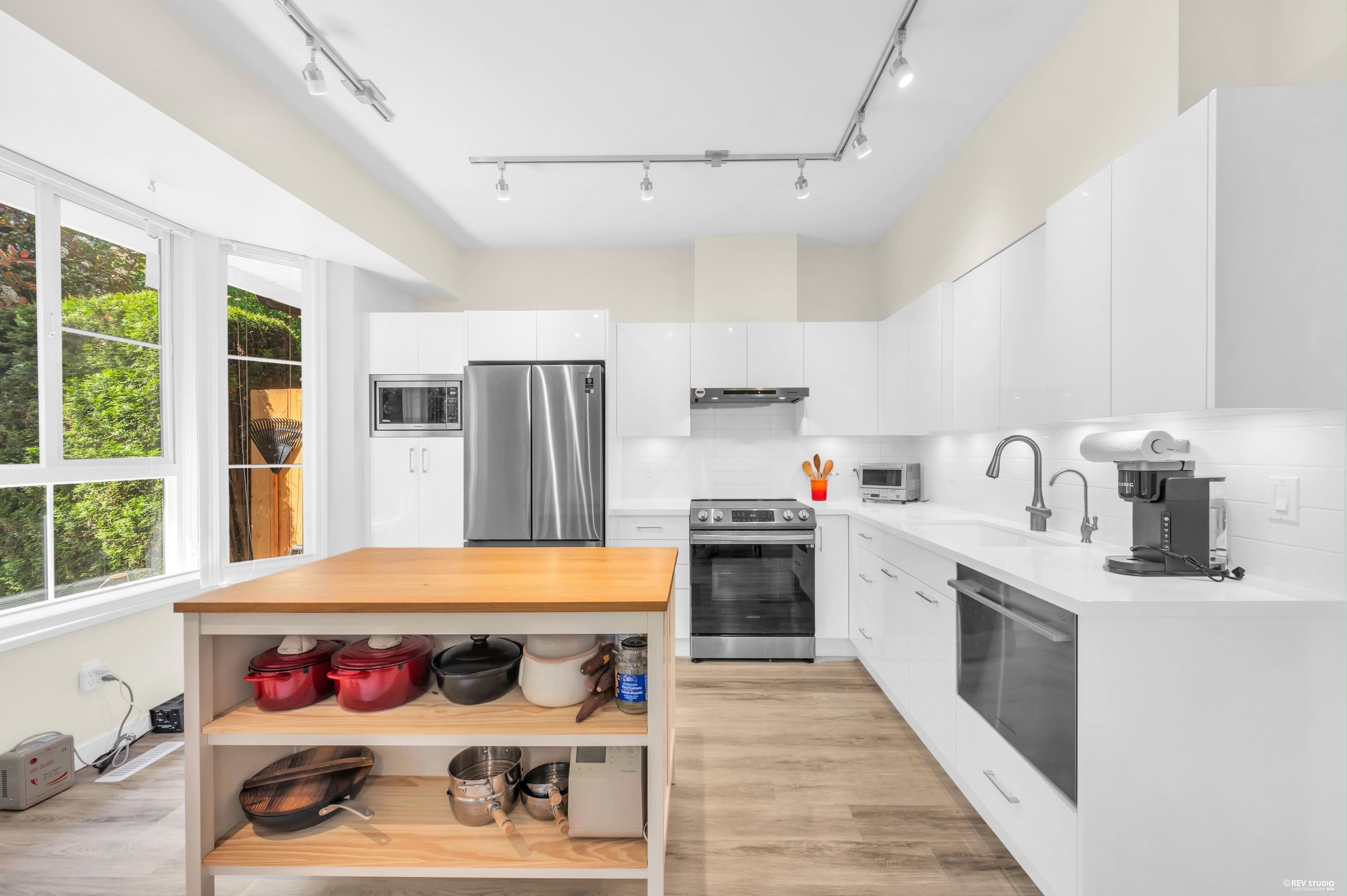 Additional image 3 of 18-6950 120 Street, Surrey, BC, V3W 3M7