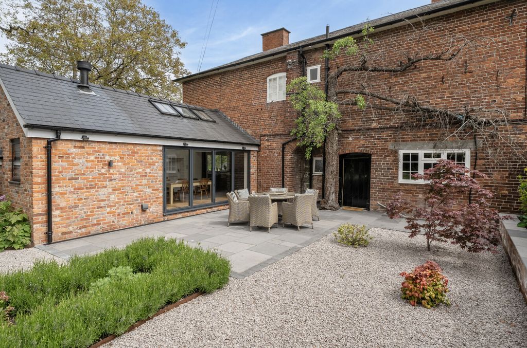 Additional image 42 of 6 bed detached house for saleLlwynderw, Welshpool, Powys SY21