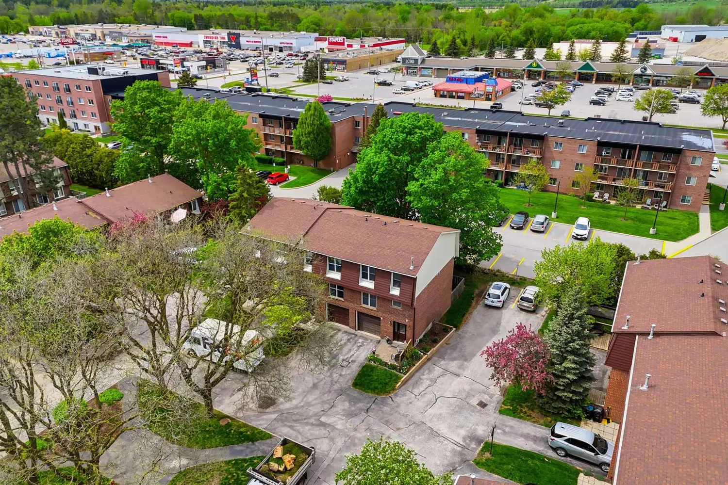 Additional image 12 of 246 Tupper Boulevard 8