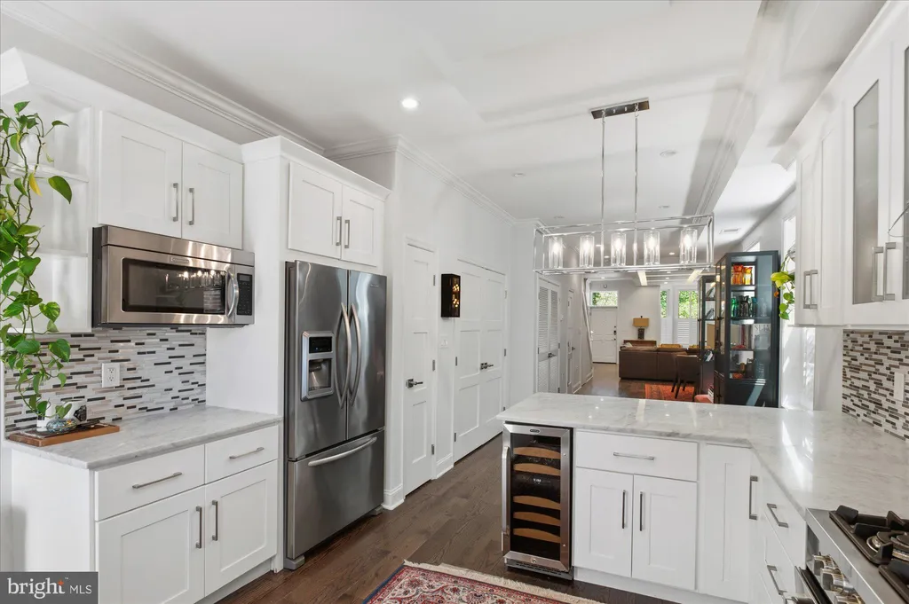 Additional image 17 of 1414 Columbia Street NW, Washington, DC 20001