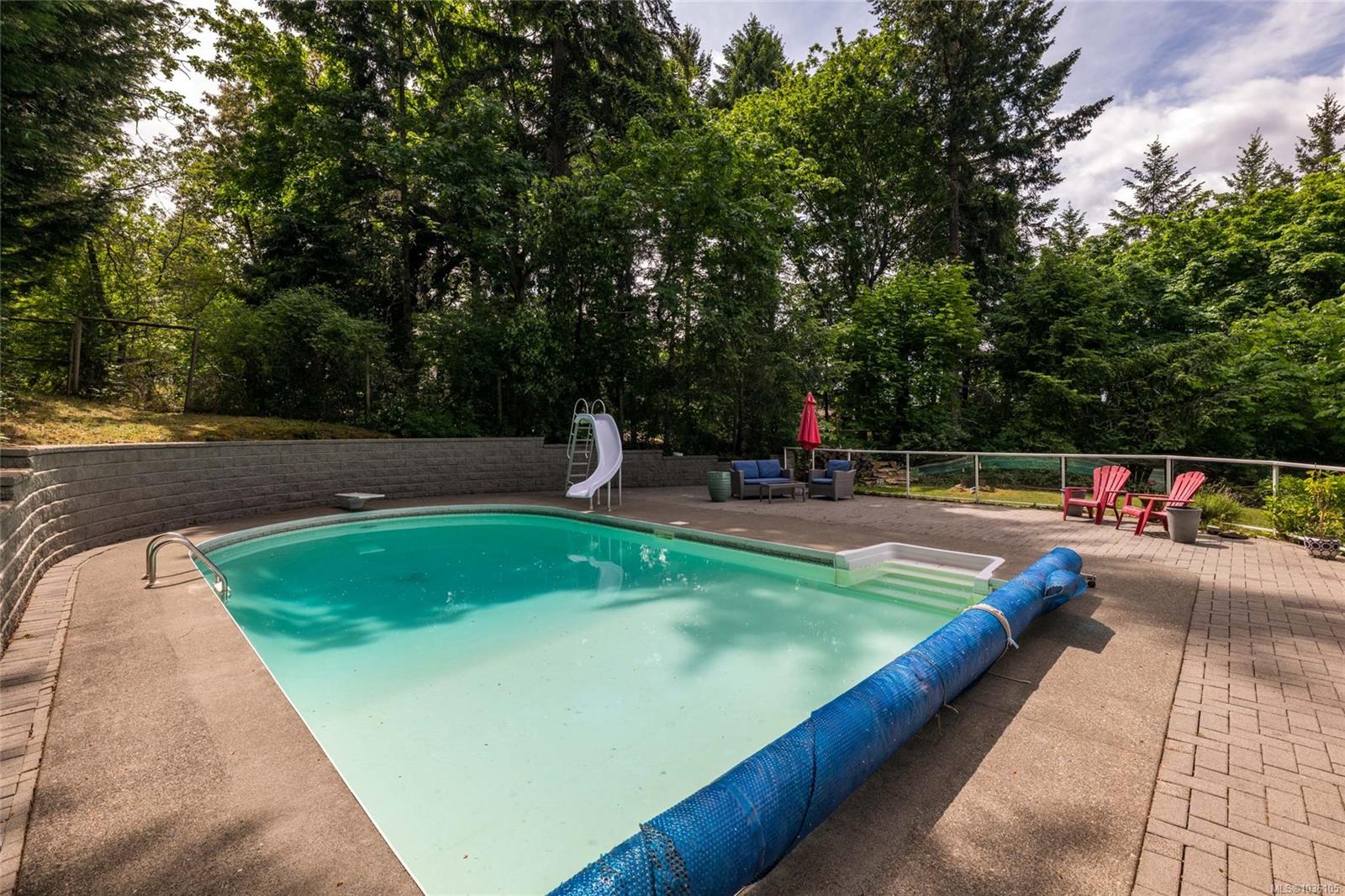 Additional image 3 of 6353 Highwood Drive, Duncan, BC, V9L 5R3
