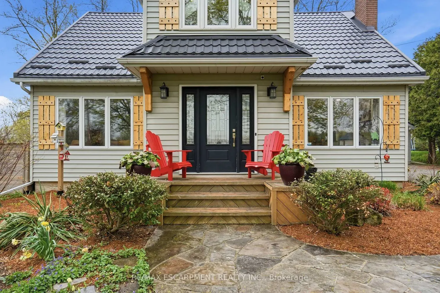 27 Blossom Avenue